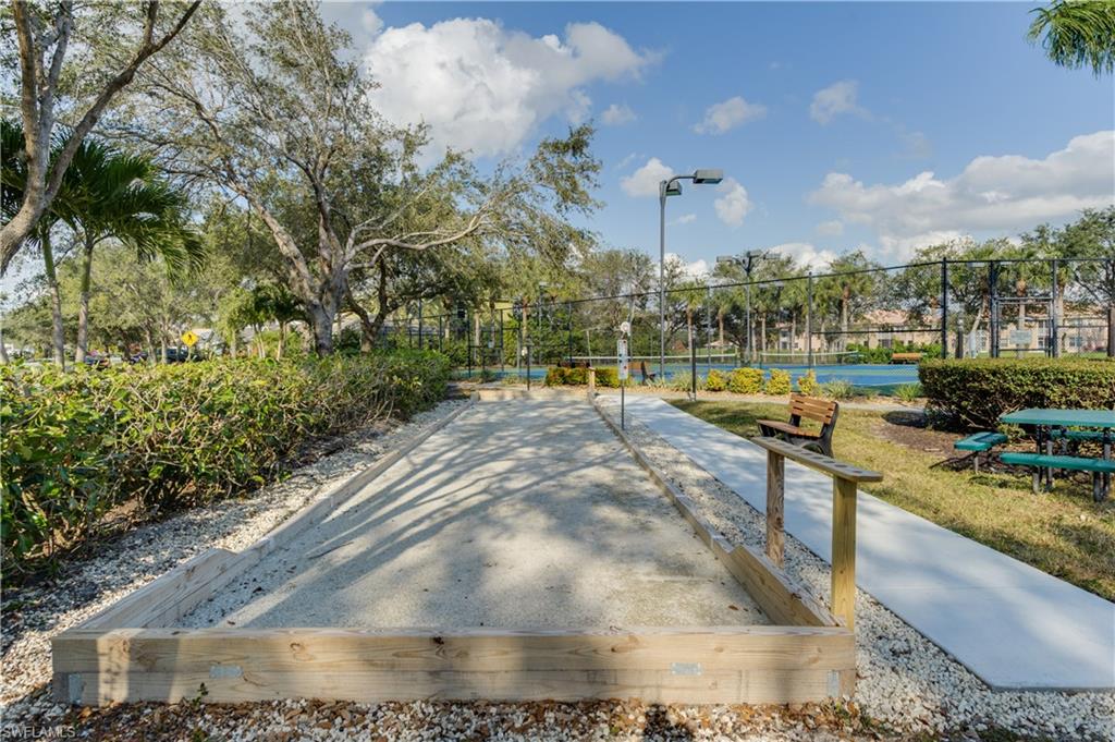 HERITAGE GREENS - Residential