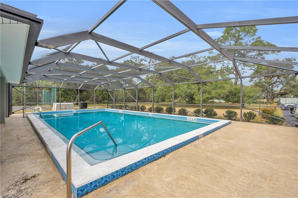 RIVERBEND ESTATES - Residential