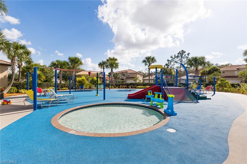 BOTANICA LAKES - Residential