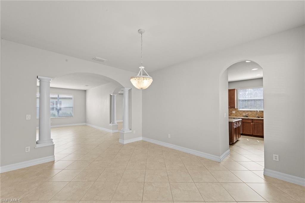 BOTANICA LAKES - Residential