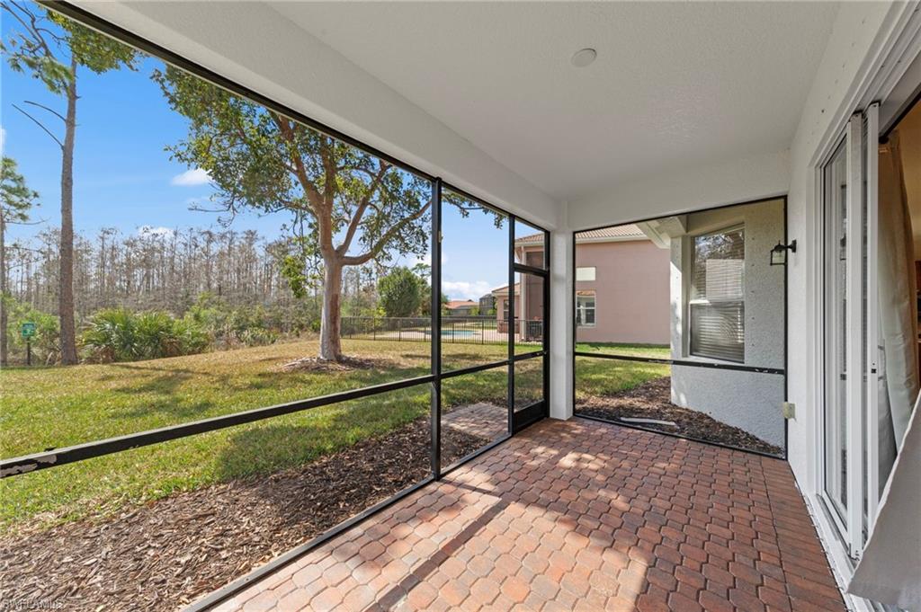 BOTANICA LAKES - Residential