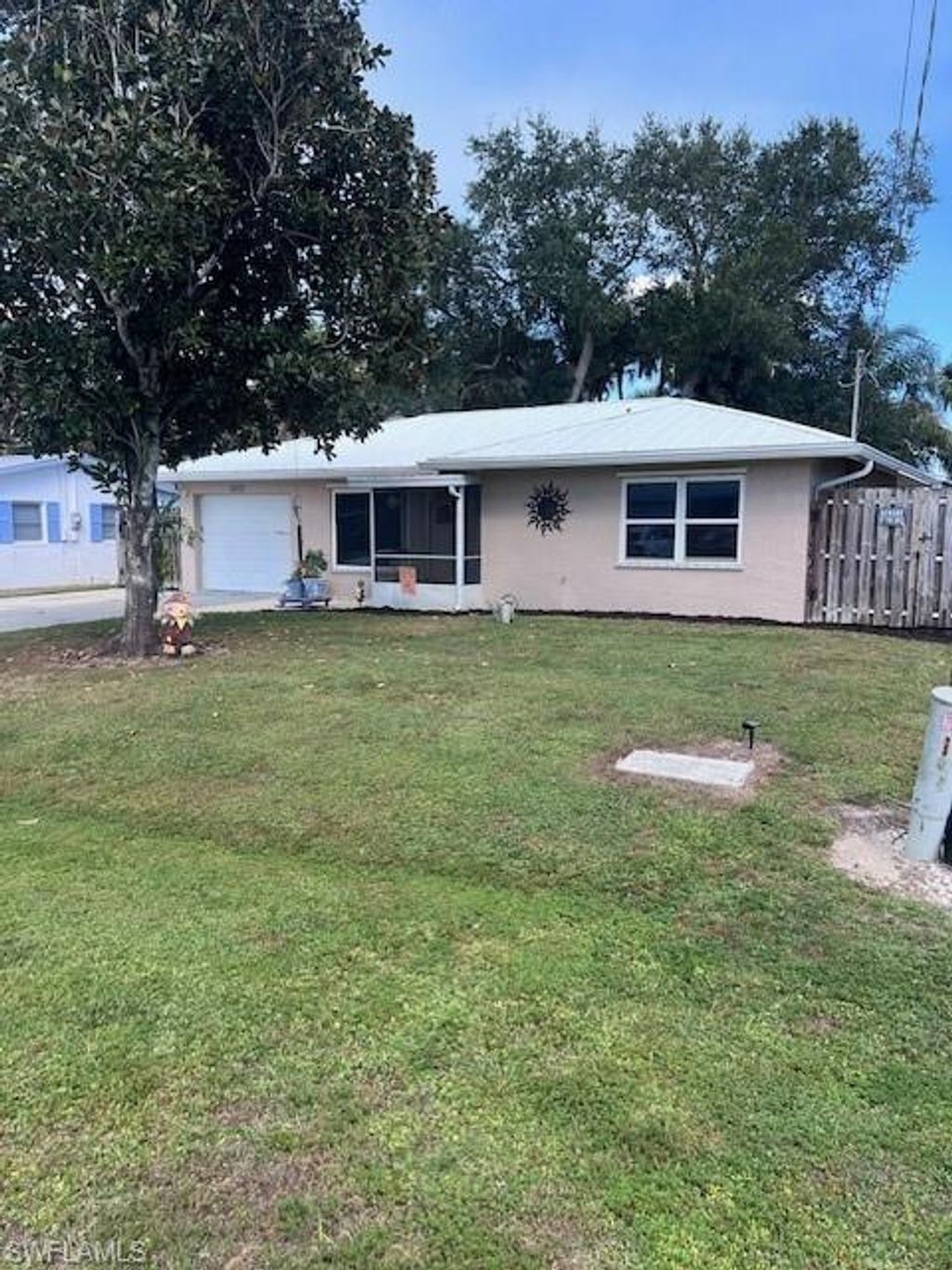 Photo of 15054 Buckeye DR, FORT MYERS, FL 33905 (MLS # 2025018269)