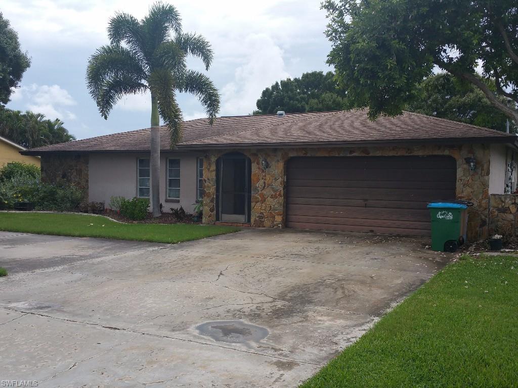 CAPE CORAL - Residential