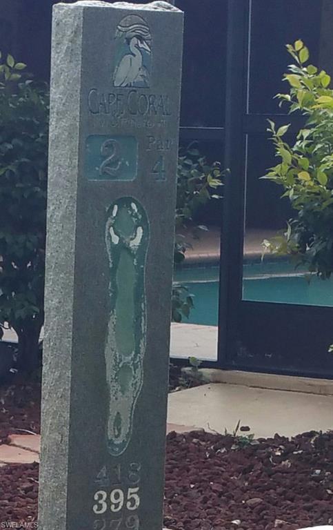 CAPE CORAL - Residential