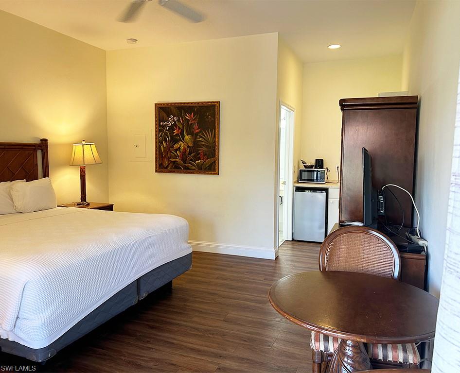 PORT OF THE ISLANDS - Residential Lease