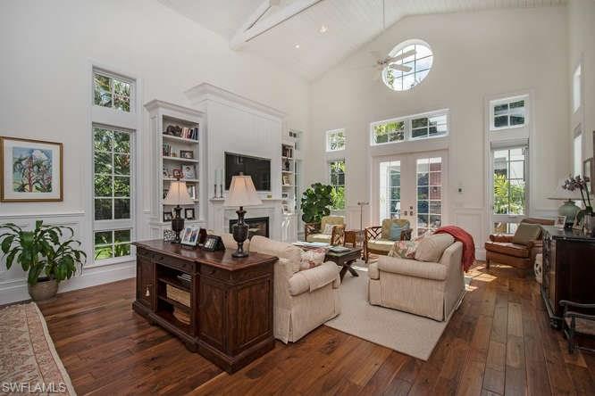 OLDE NAPLES - Residential