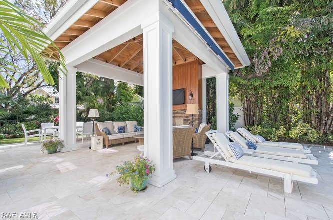 OLDE NAPLES - Residential