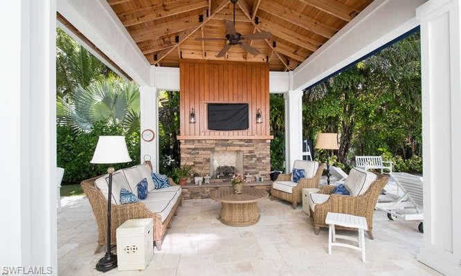 OLDE NAPLES - Residential