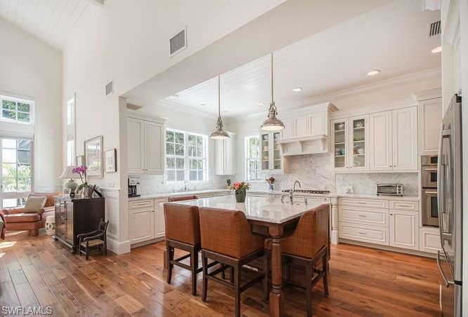 OLDE NAPLES - Residential