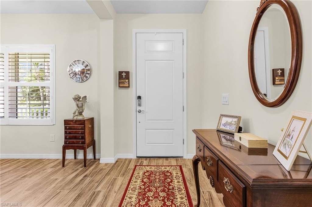 COCONUT COVE - Residential