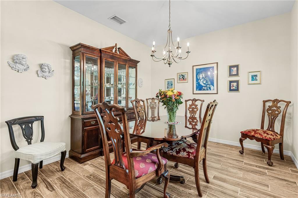 COCONUT COVE - Residential