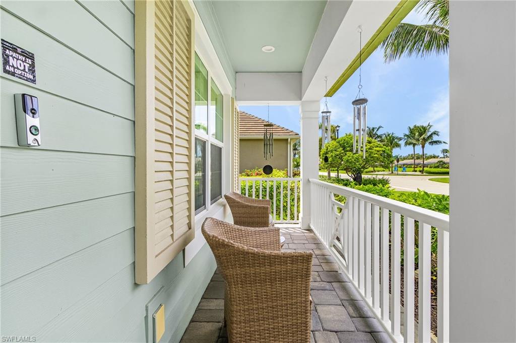 COCONUT COVE - Residential