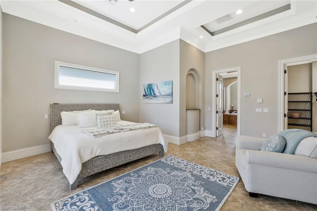 MARCO BEACH - Residential