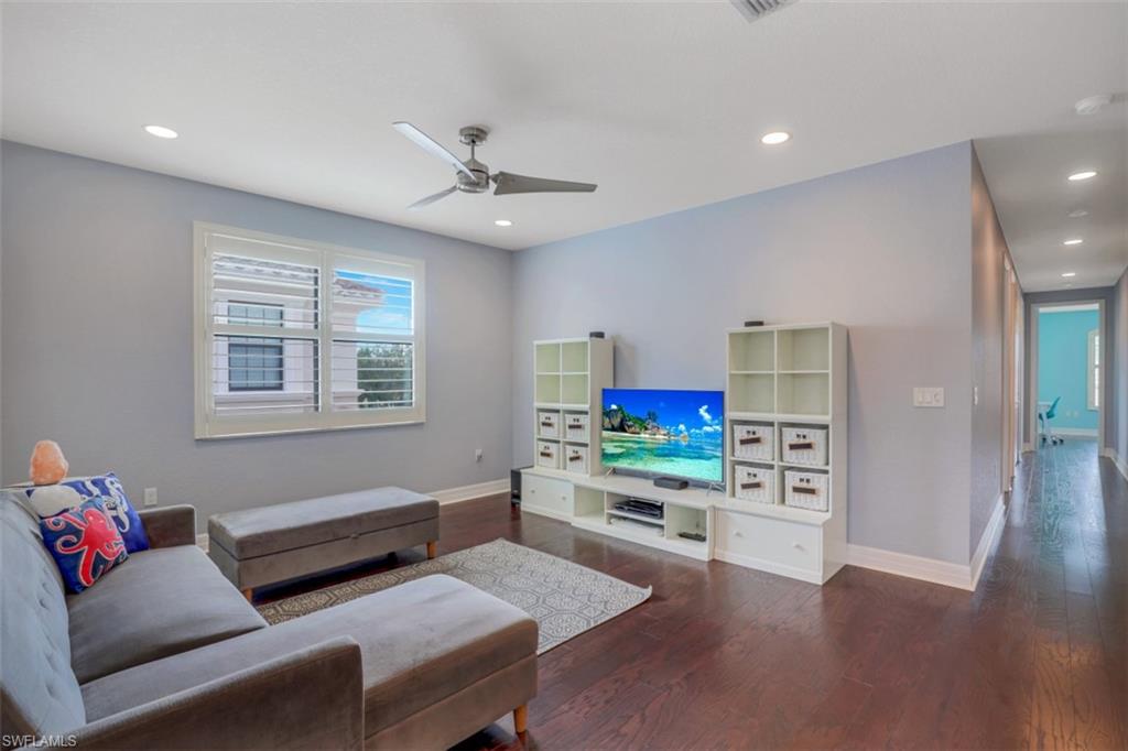 RIVERSTONE - Residential