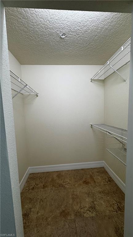 11520 Villa Grand 1012
