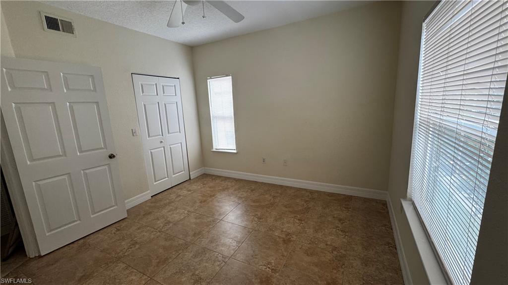 11520 Villa Grand 1012