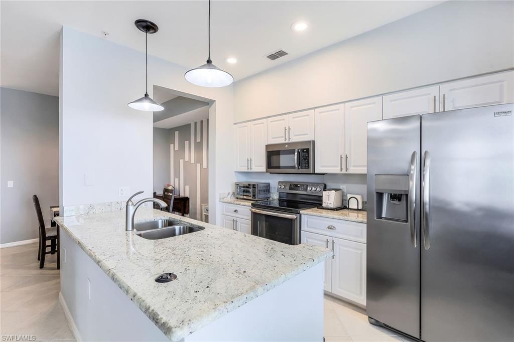 HERITAGE POINTE - Residential