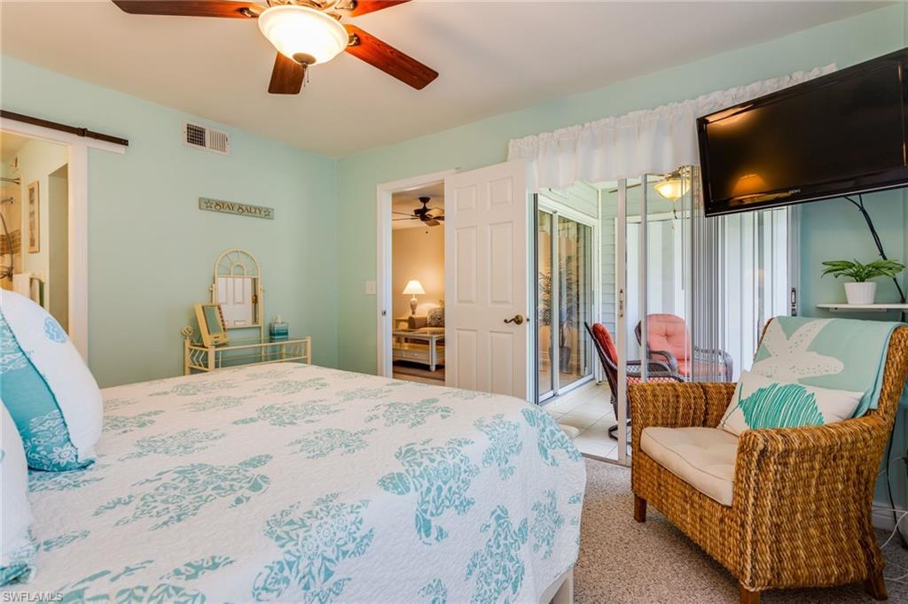 COURTYARD AT KINGS LAKE - Residential