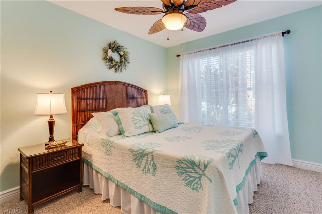 COURTYARD AT KINGS LAKE - Residential