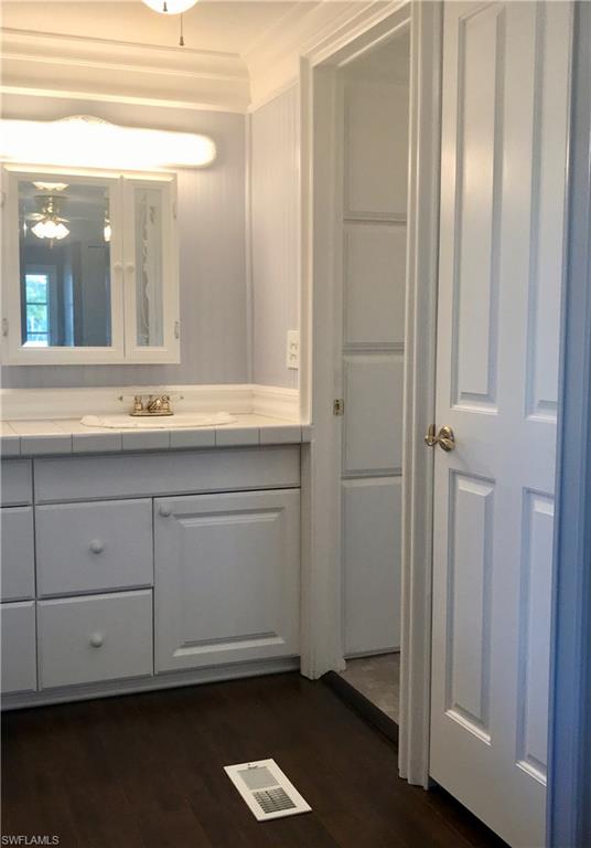 FOREST PARK MOBILE HOME - Residential