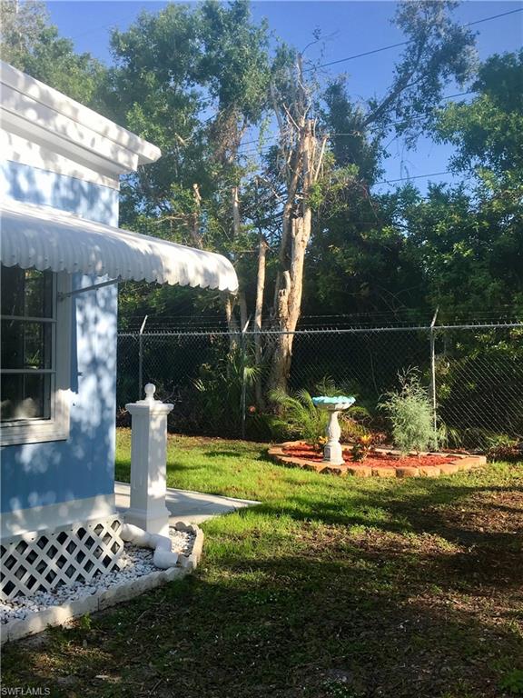 FOREST PARK MOBILE HOME - Residential