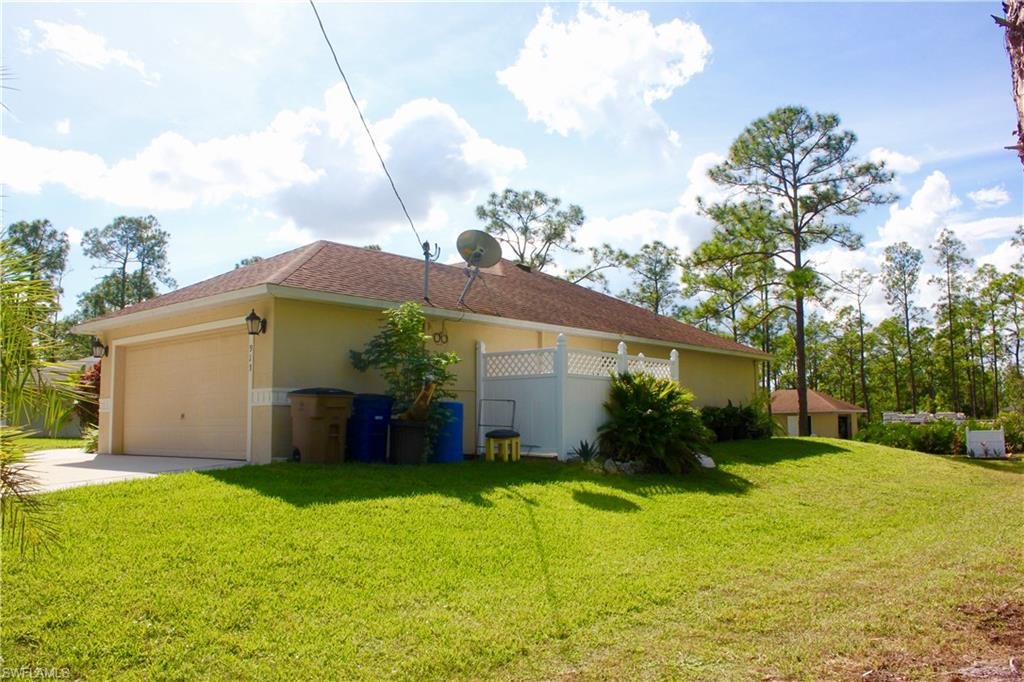 LEHIGH ACRES - Residential