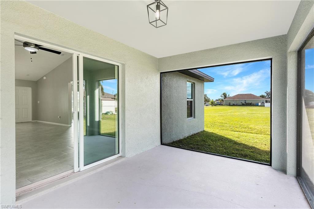 CAPE CORAL - Residential