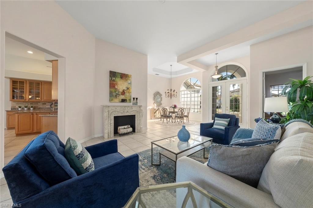 WHISPERING RIDGE - Residential