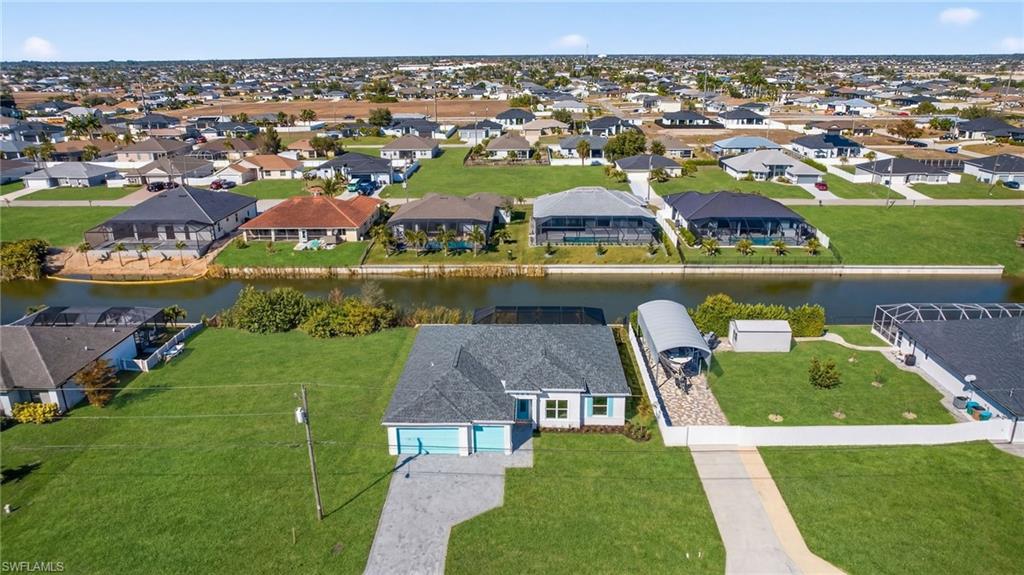 CAPE CORAL - Residential