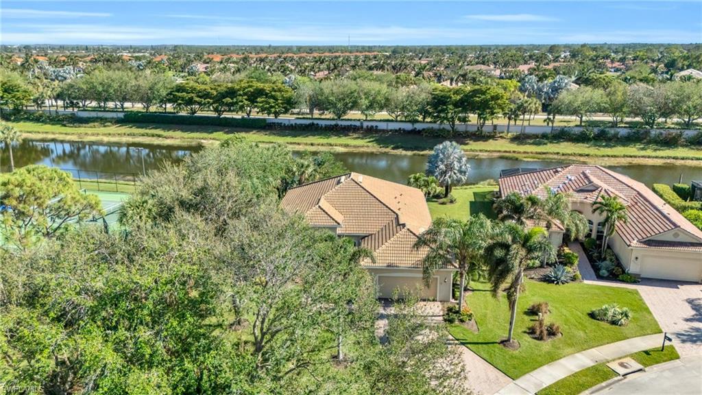 EMORY OAKS - Residential