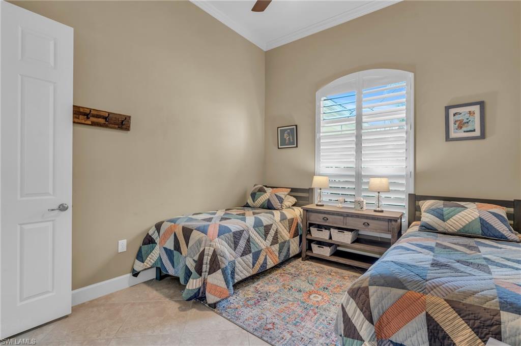 EMORY OAKS - Residential