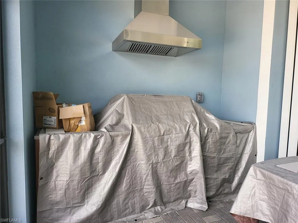 Naples, Florida 34112, United States, 3 Bedrooms Bedrooms, ,4 BathroomsBathrooms,Residential,Active,137170