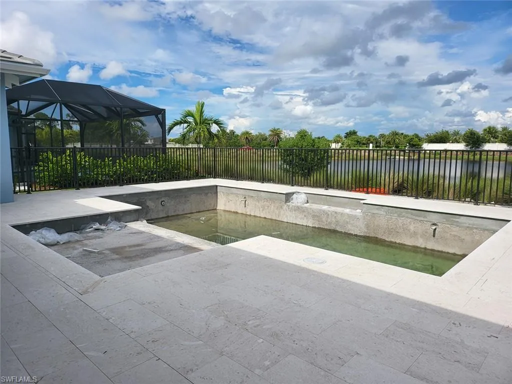 Naples, Florida 34112, United States, 3 Bedrooms Bedrooms, ,4 BathroomsBathrooms,Residential,Active,137170