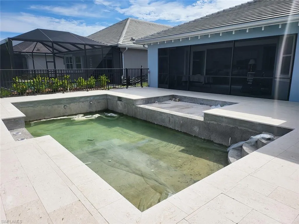 Naples, Florida 34112, United States, 3 Bedrooms Bedrooms, ,4 BathroomsBathrooms,Residential,Active,137170