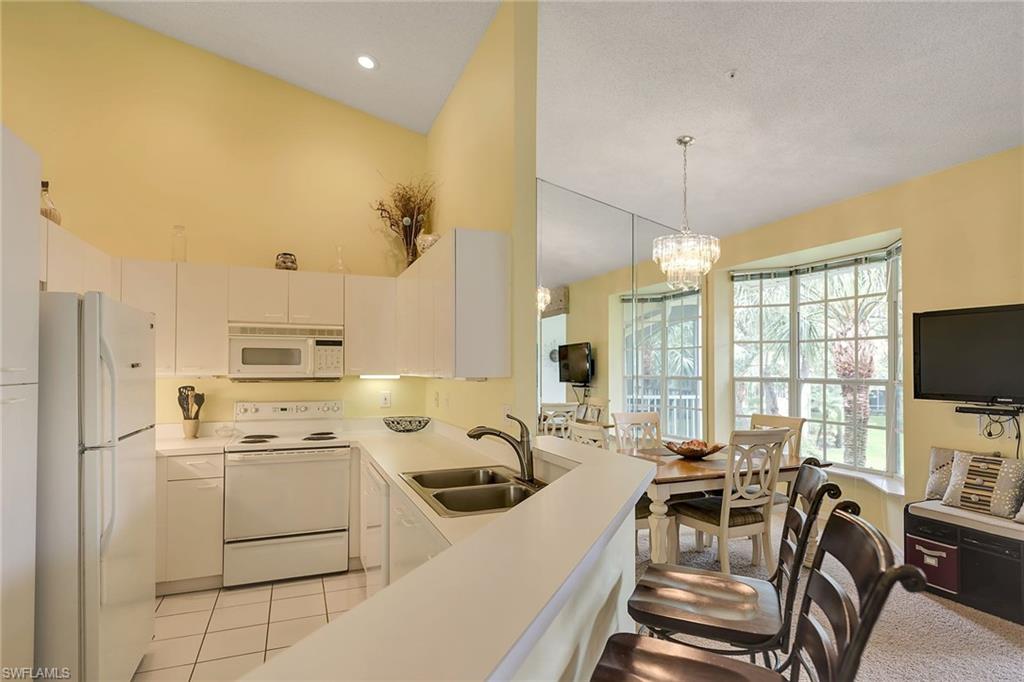 SILVER OAKS - Residential