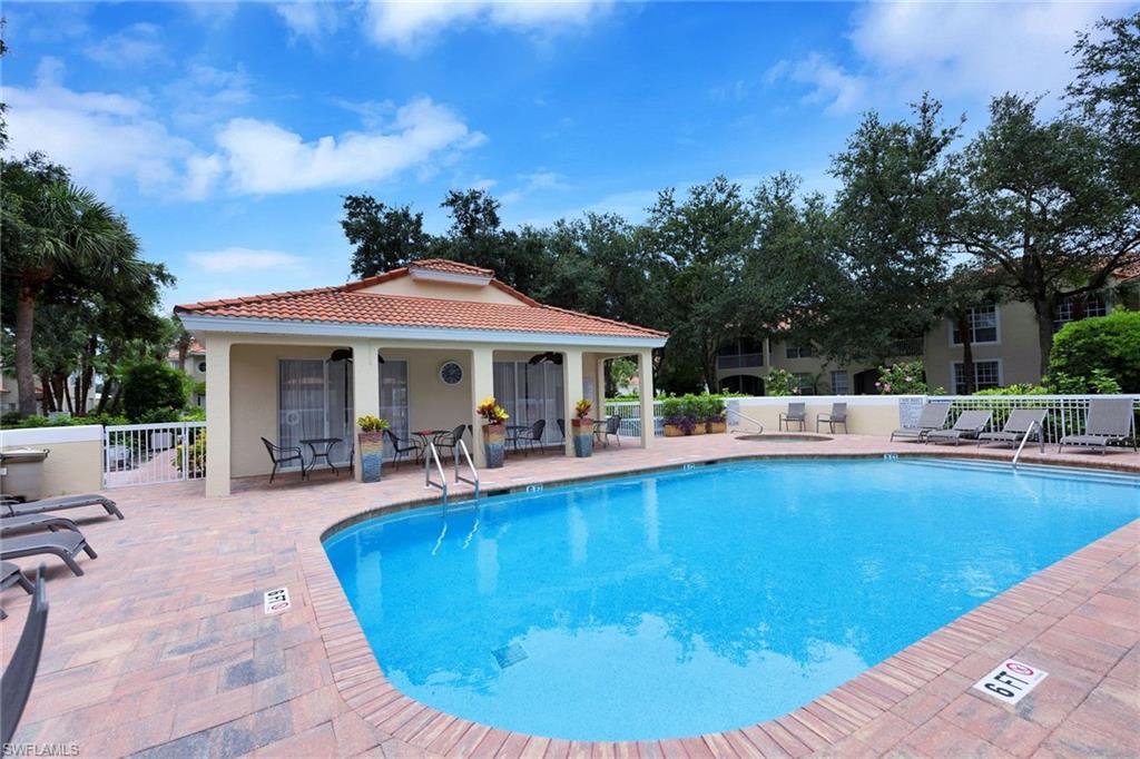 SILVER OAKS - Residential