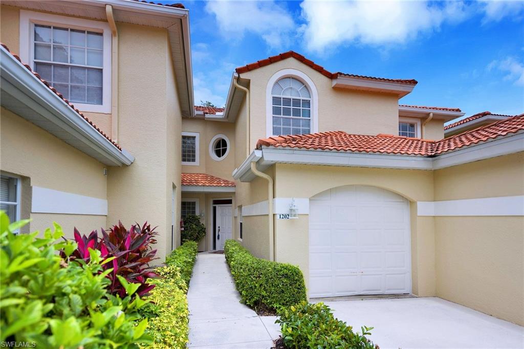 SILVER OAKS - Residential