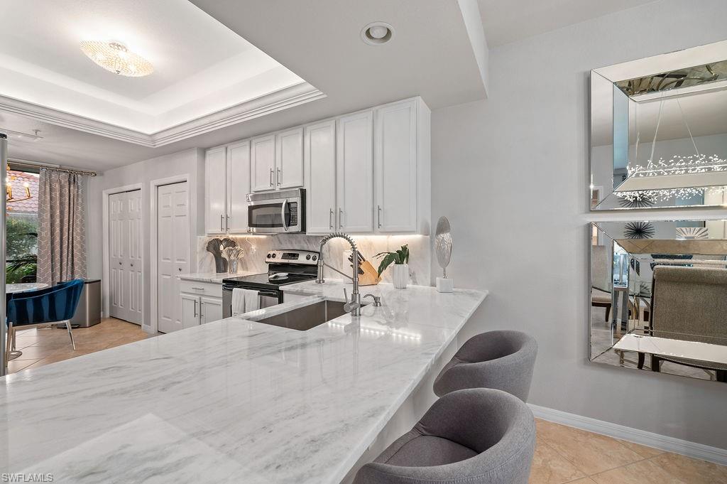 HERITAGE BAY - Residential