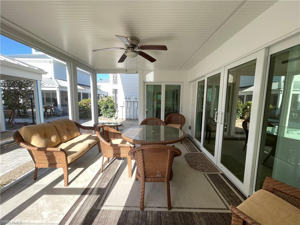 PALM COURT - Residential Lease