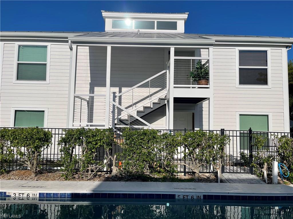 PALM COURT - Residential Lease