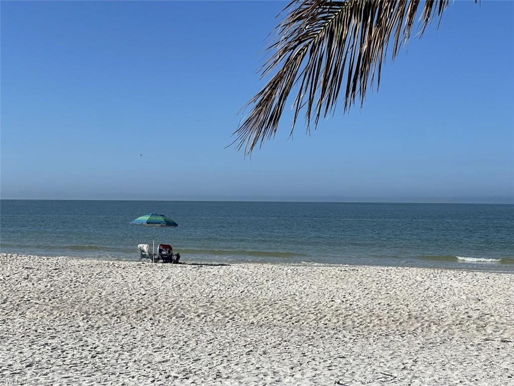 PALM COURT - Residential Lease