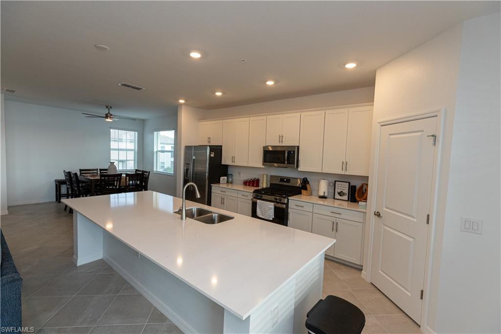 WILLOWGREEN - Residential Lease