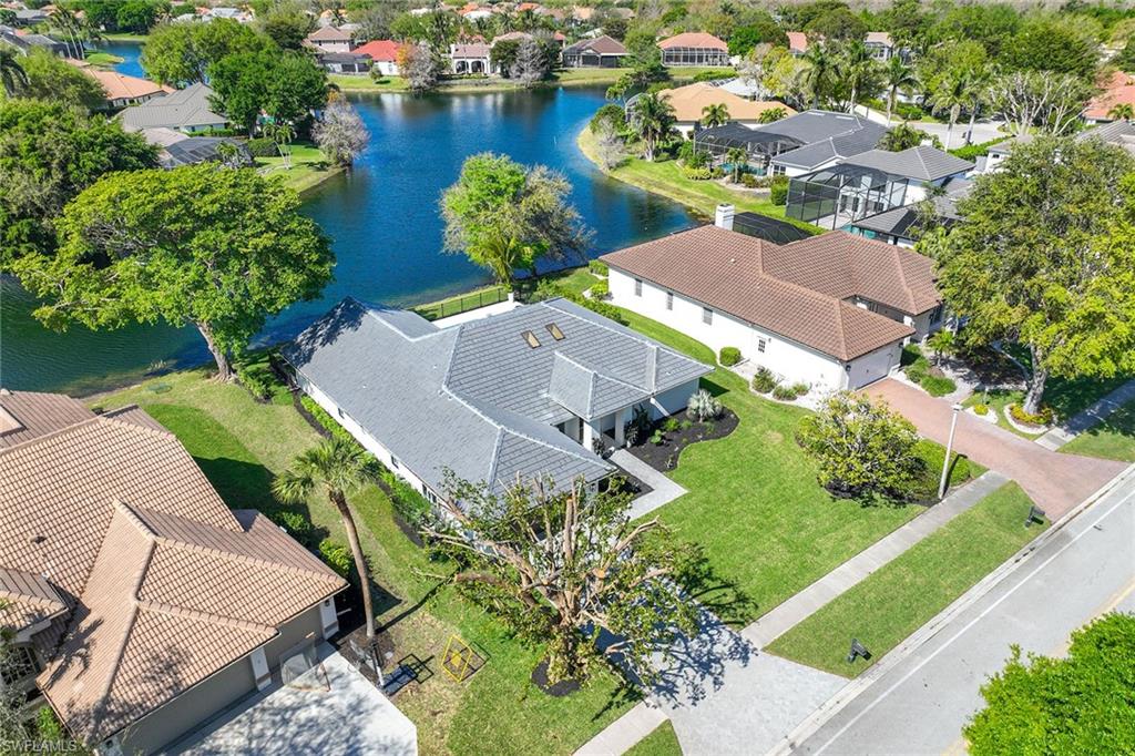 2111 Mission DR