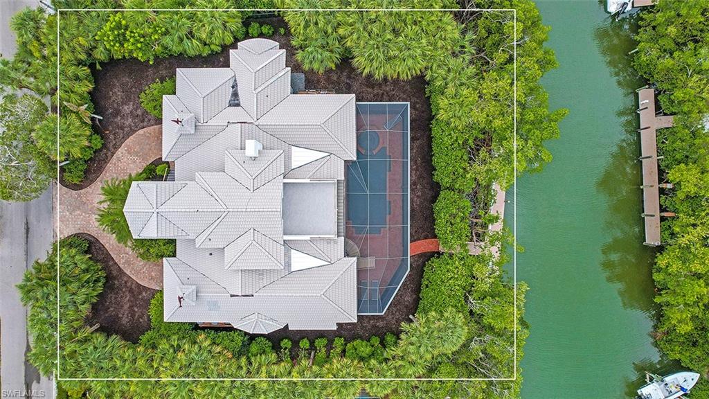 SANIBEL ESTATES - Residential