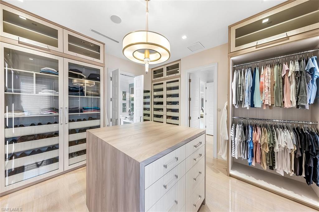 SANIBEL ESTATES - Residential