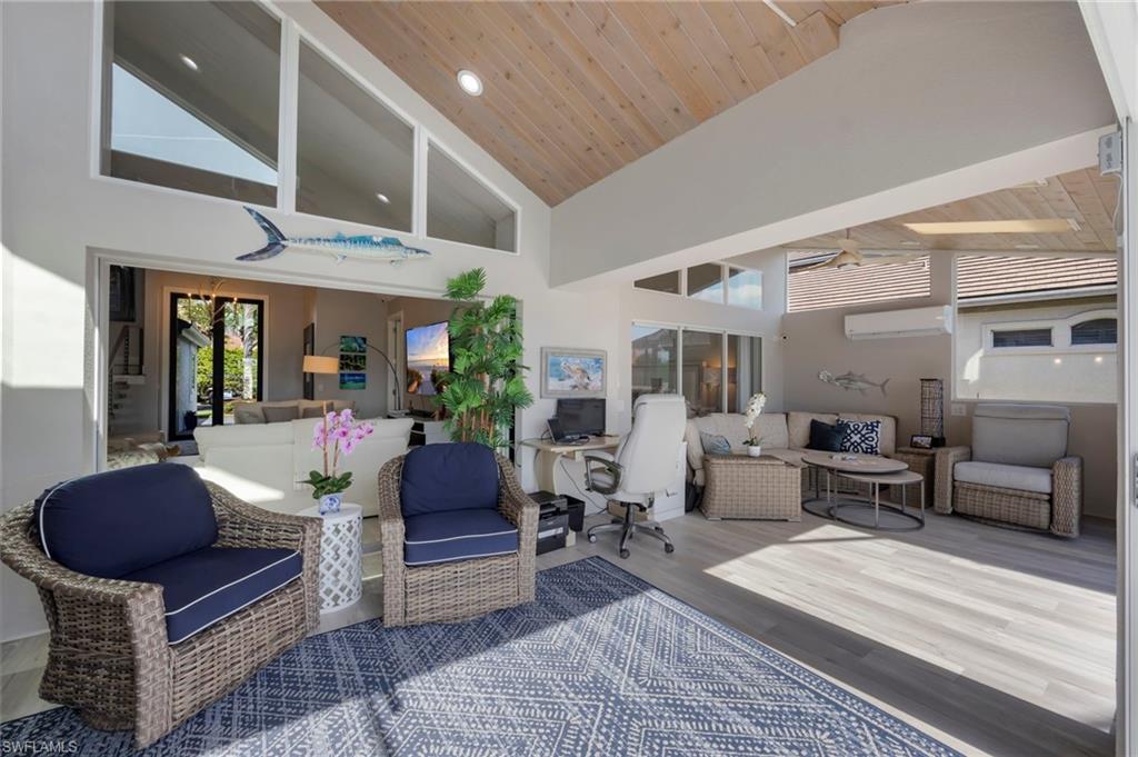 EAGLE CREEK - Residential