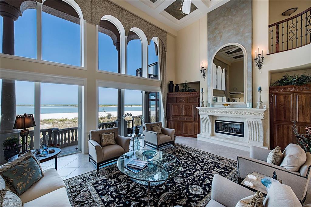 HIDEAWAY BEACH - Residential