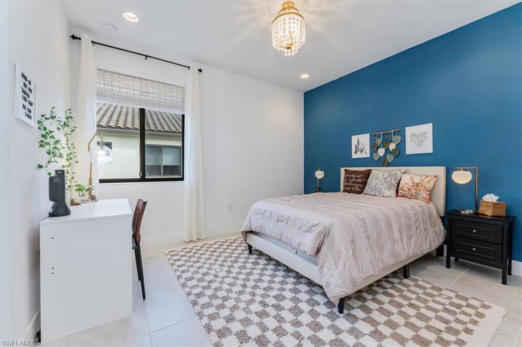 MAPLE RIDGE - Residential