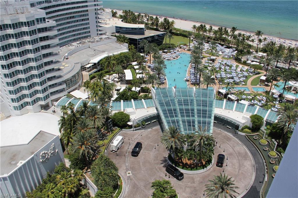 COLLINS - Residential