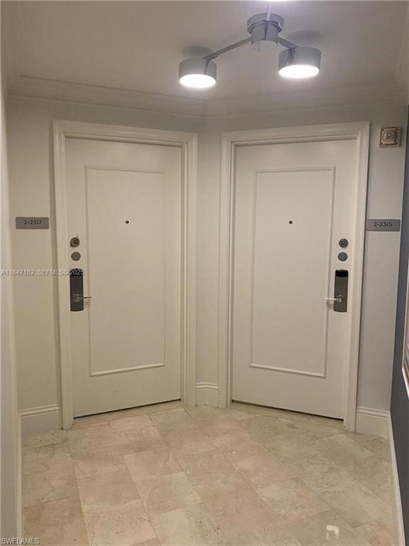 COLLINS - Residential